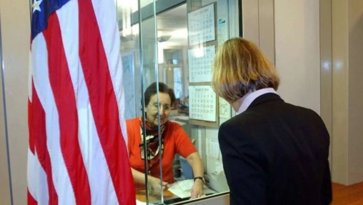 Посольства США могут отменить запланированное собеседование в случае недостоверной информации